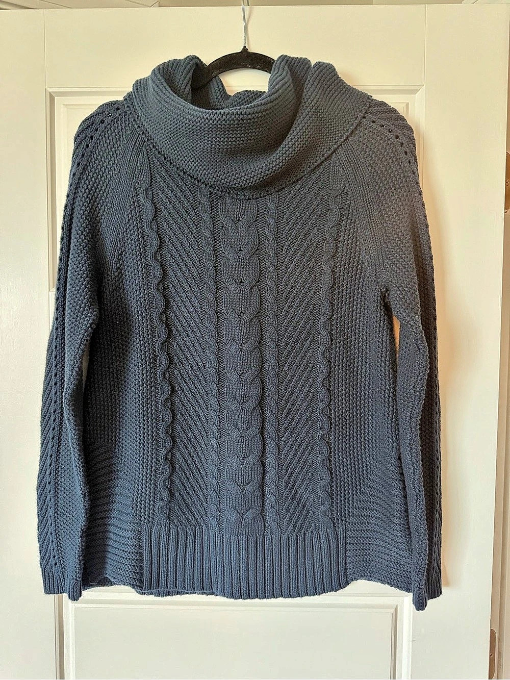 cabi Cable Knit Cowl Neck Navy Size Small